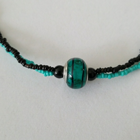 K.C Design 1 - Picture 3 of 3